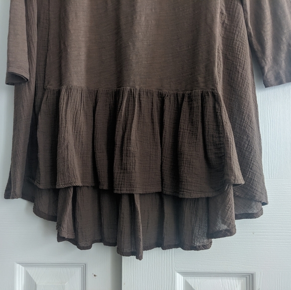 ✨3 for $12✨ (add to bundle for discount) Mod-O-Doc Long Sleeve Brown Tunic - Picture 3 of 9